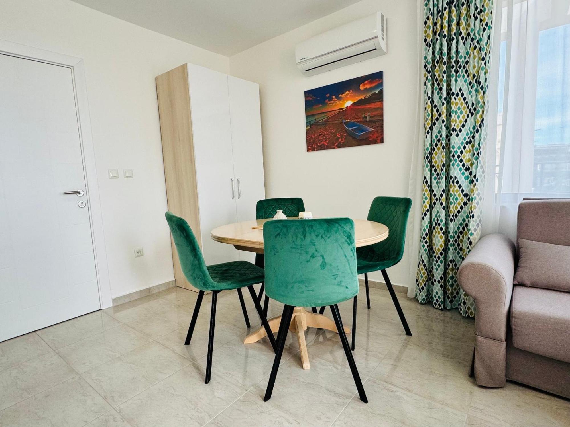 Horizon 10 'В' Apartment Свети Влас Екстериор снимка